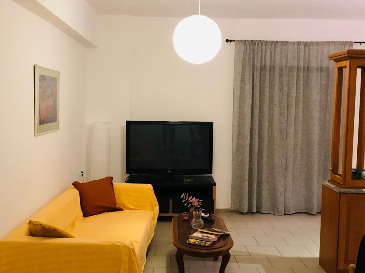 Akrata V Apartment エクステリア 写真