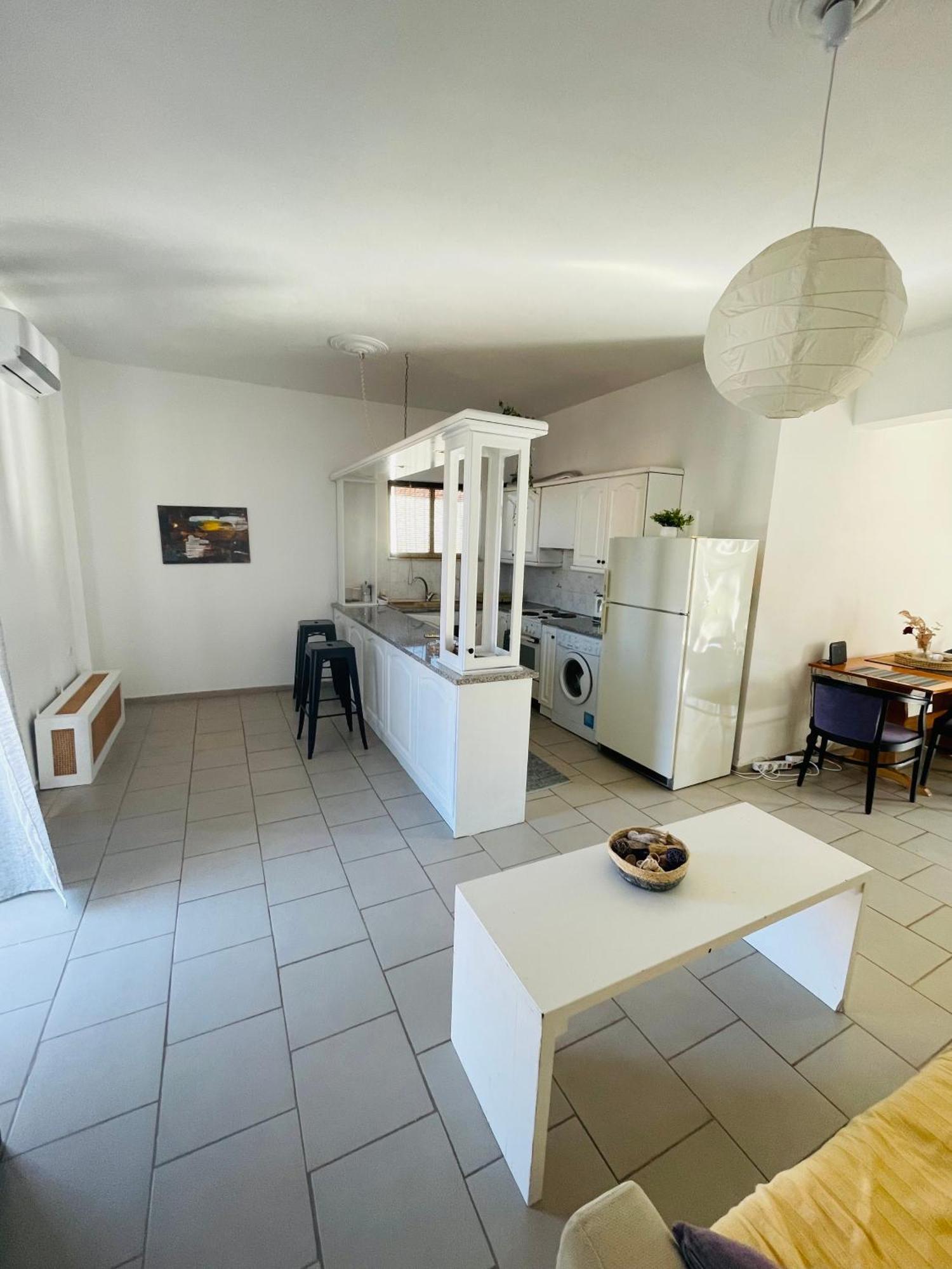 Akrata V Apartment エクステリア 写真